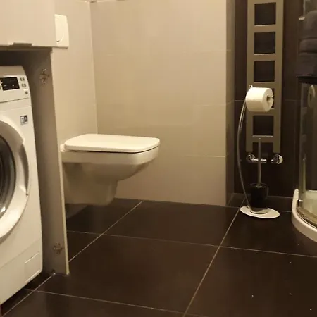 303 Z Garazem Osiedle Polanki Колобжег