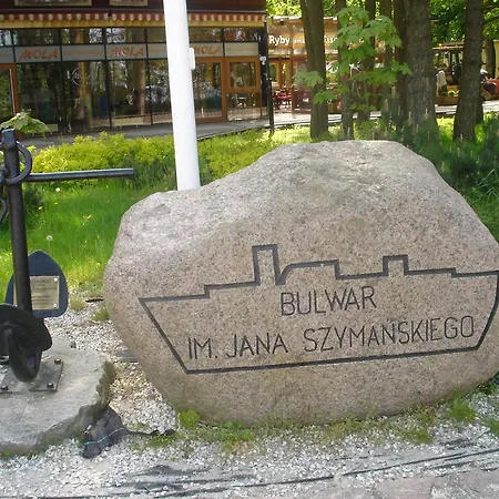 303 Z Garazem Osiedle Polanki Kolobrzeg