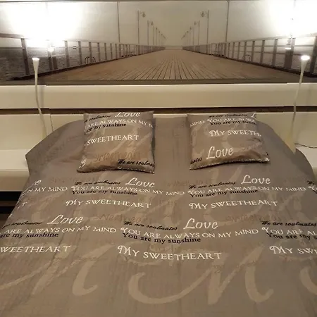 303 Z Garazem Osiedle Polanki Апартаменти